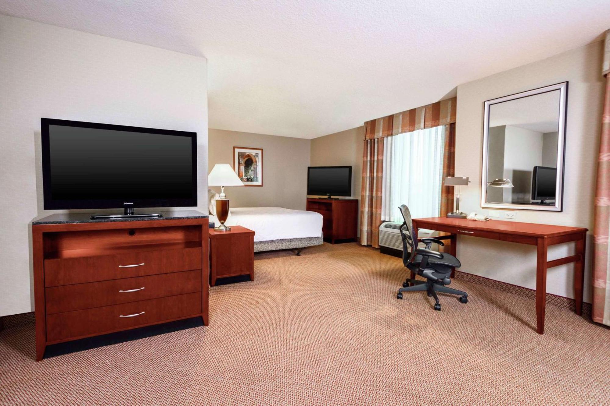Hilton Garden Inn Independence Εξωτερικό φωτογραφία