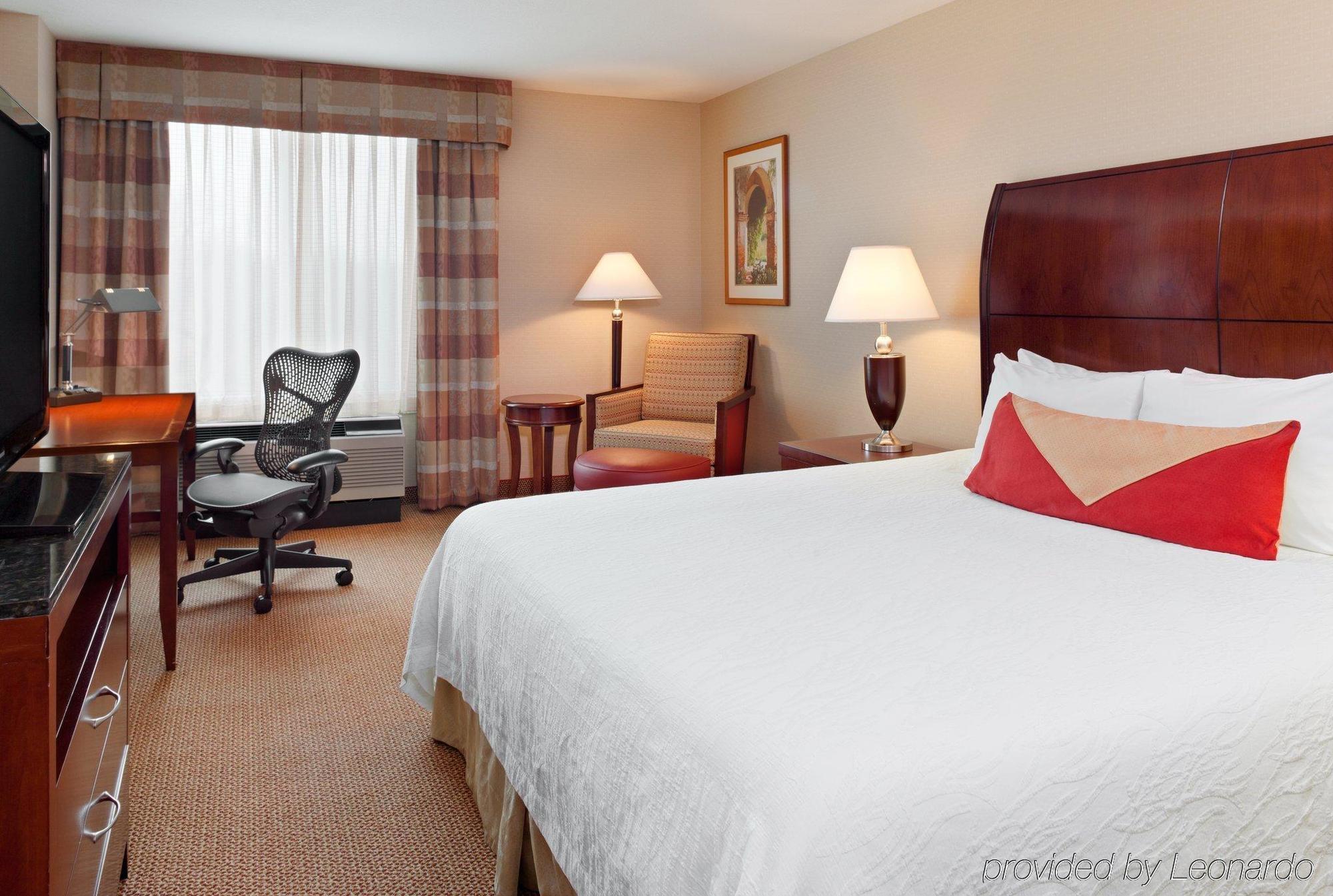 Hilton Garden Inn Independence Δωμάτιο φωτογραφία